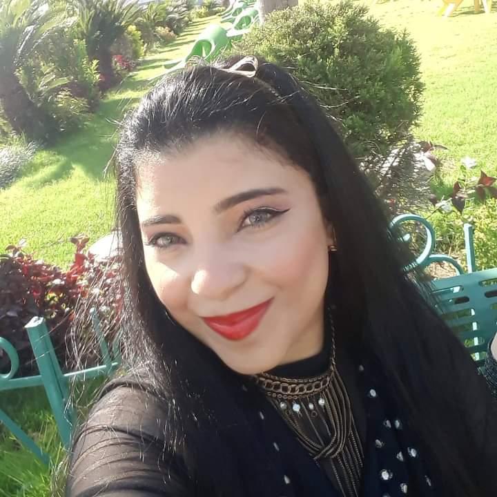 دينا محمود مصطفي حسن