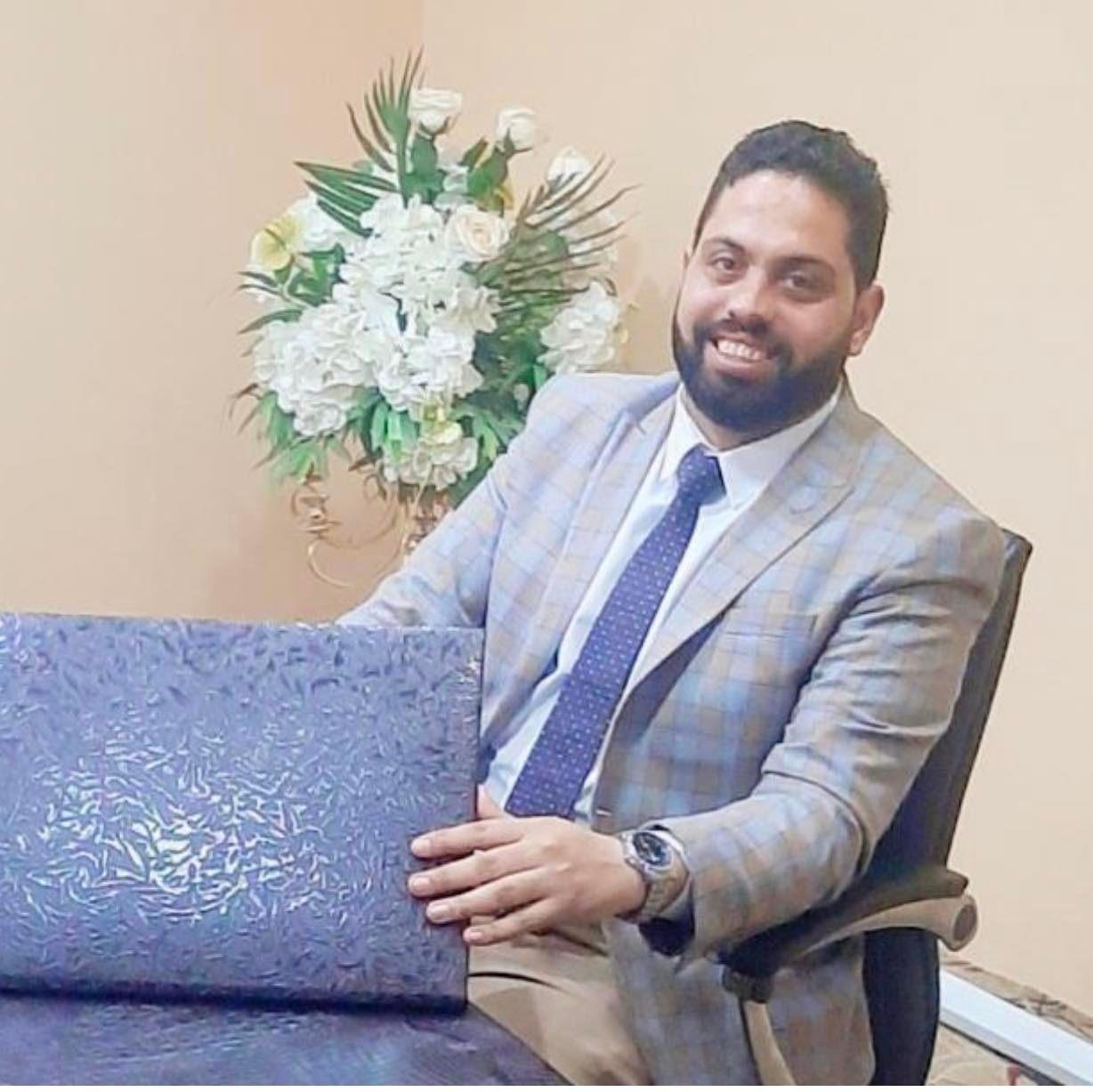 محمود أشرف محمود على الروبى