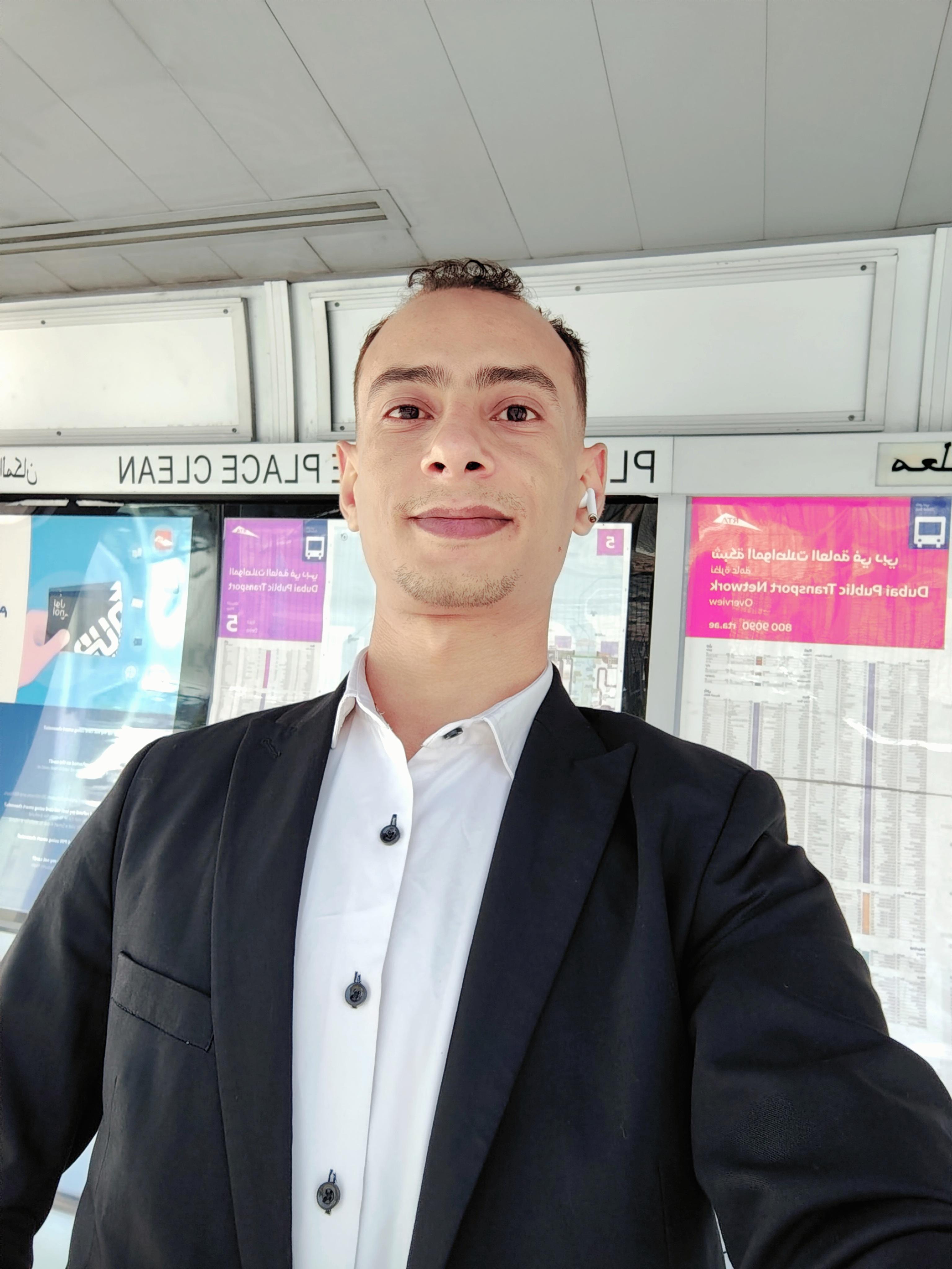 احمد عبدالكريم عبدالباسط