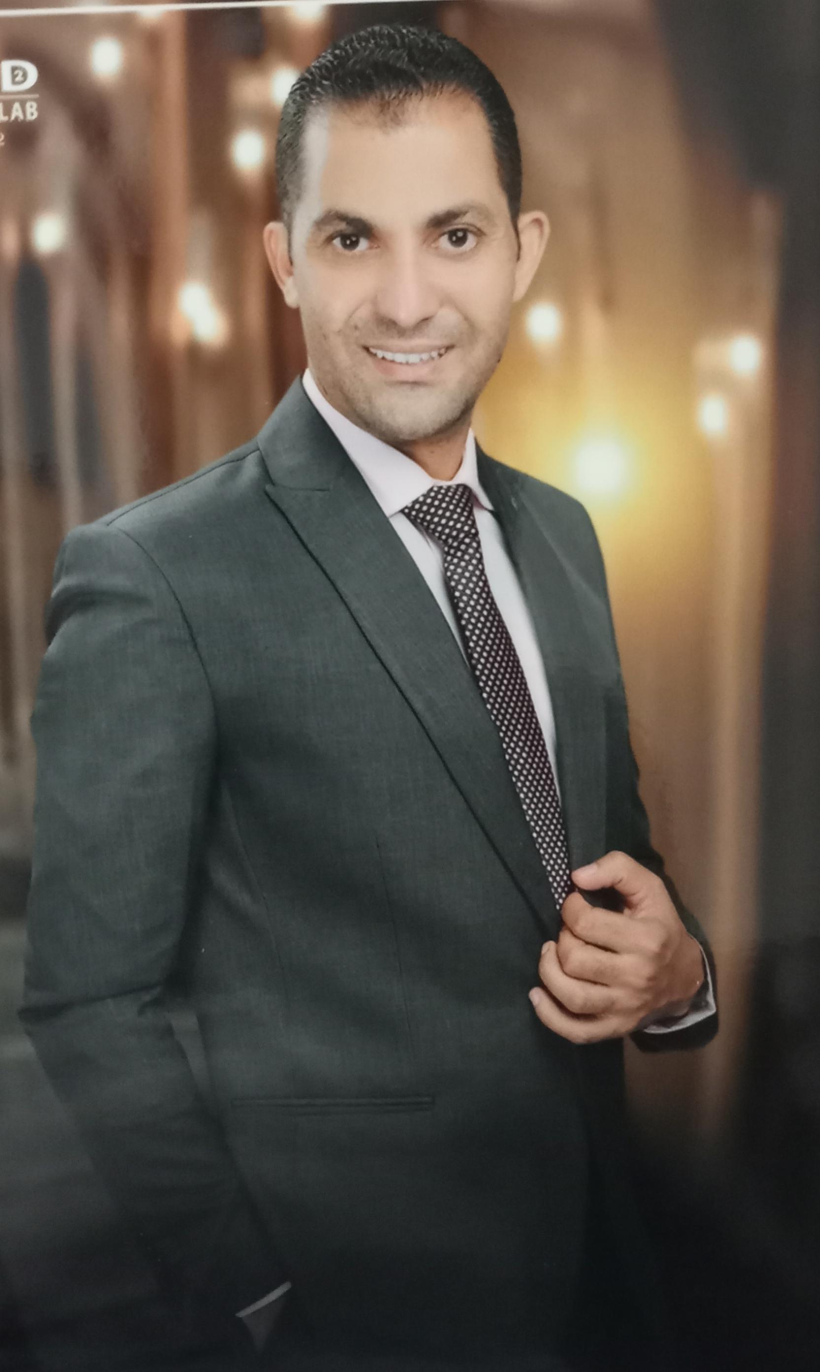 محمود الحمزاوى